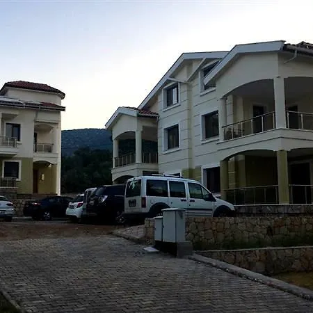 Akbuek Country Villa *